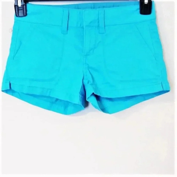 Arizona Jeans Teal Shorts - Picture 1 of 4
